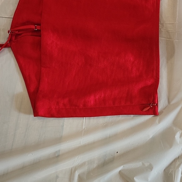 Express Red Women's Top - Picture 6 of 8